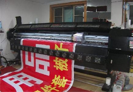  大英喷绘广告分辨率是多少？